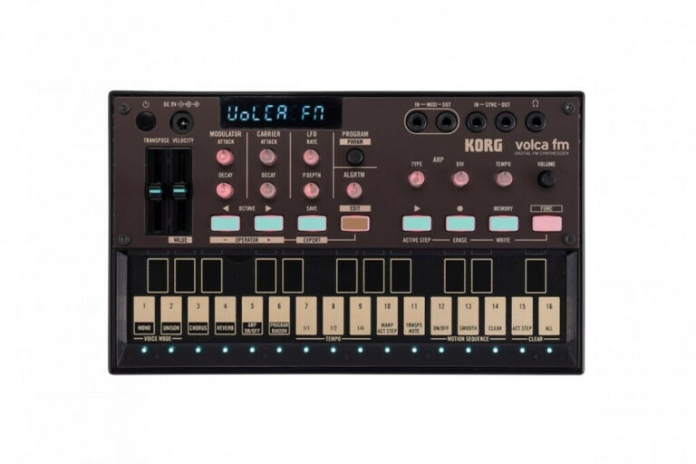 alt="Korg Volca FM2 sintetizzatore FM portatile a 6 operatori"