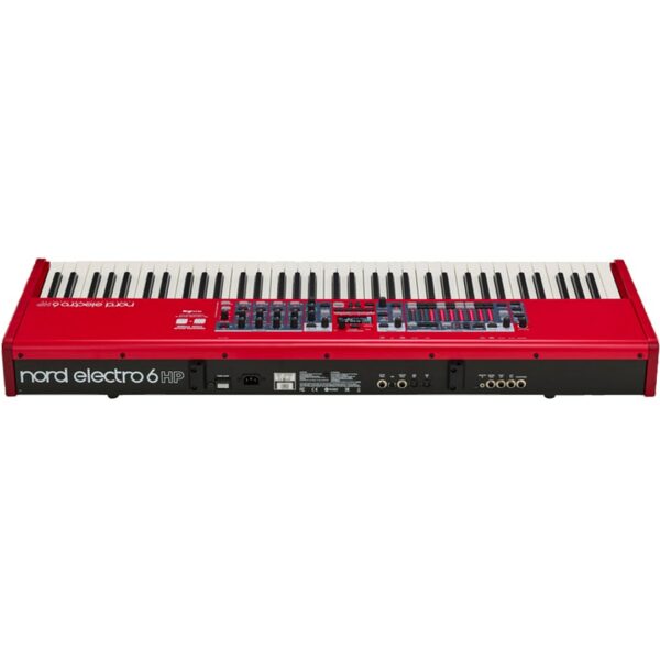 Nord Electro 6 HP 73 tastiera stage piano con 73 tasti hammer action, display OLED e sezioni Piano, Organ e Sample Synth