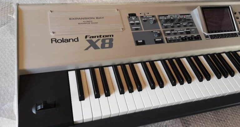 Roland Fantom x8 workstation Synth 88 keys | librerie aggiuntive