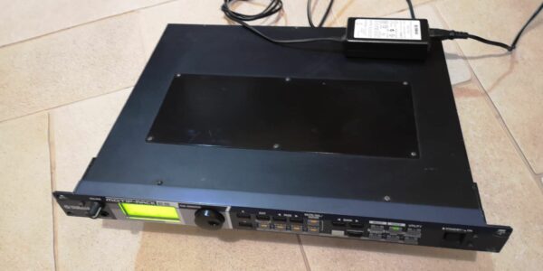 YAMAHA MOTIF ES RACK / POSSIBILE SCAMBIO PERMUTA - immagine 2