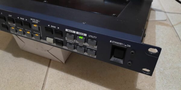 YAMAHA MOTIF ES RACK / POSSIBILE SCAMBIO PERMUTA - immagine 4