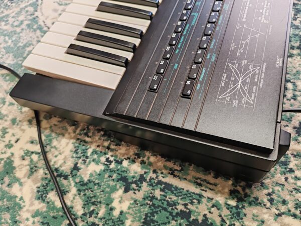 Yamaha DX7 II FD con card a Case rigido, revisionato | possibile permuta - immagine 7