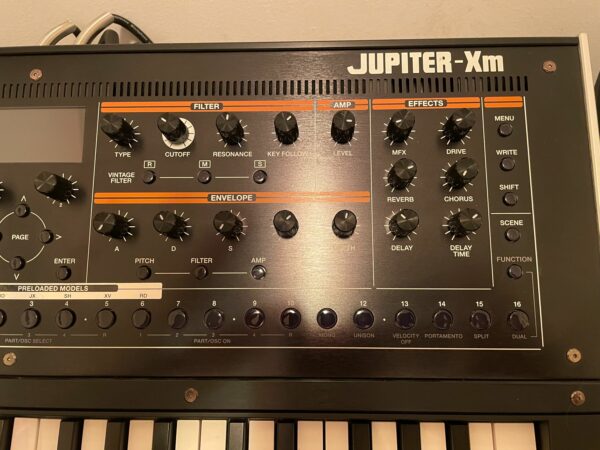 ROLAND JUPITER XM + Jd800 Model Expansion + bag + librerie | possibile permuta - immagine 4