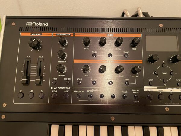 ROLAND JUPITER XM + Jd800 Model Expansion + bag + librerie | possibile permuta - immagine 9