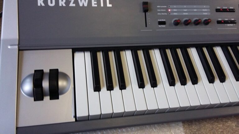 KURZWEIL SP 2 76 KEYS / Possibile permuta