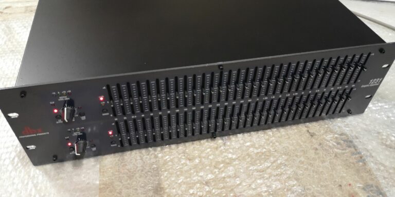 DBX 1231 EQUALIZZATORE GRAFICO dbx1231 / Possibile permuta
