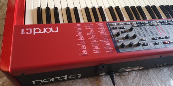 Nord C1 clone hammond | perfetto stato | possibilità di permuta - immagine 4