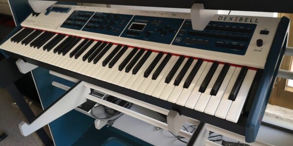 DEXIBELL VIVO S10 L STAGE PIANO PORTATILE 76 TASTI / possibile permuta  ( s10l ) - immagine 3