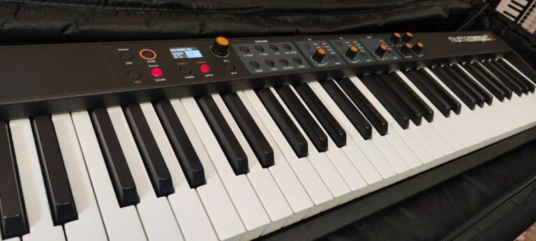 STUDIOLOGIC NUMA COMPACT 2 con borsa originale | possibile permuta