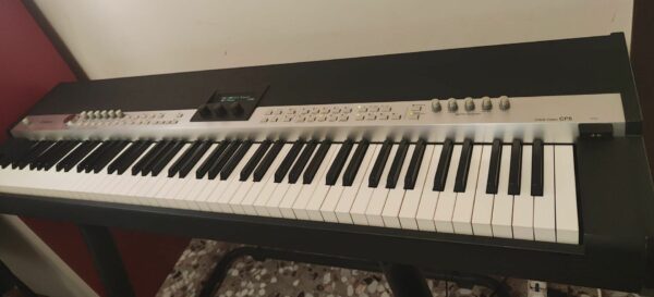 Yamaha cp5 stage piano con pedale sustain e manuali | possibilità di permuta