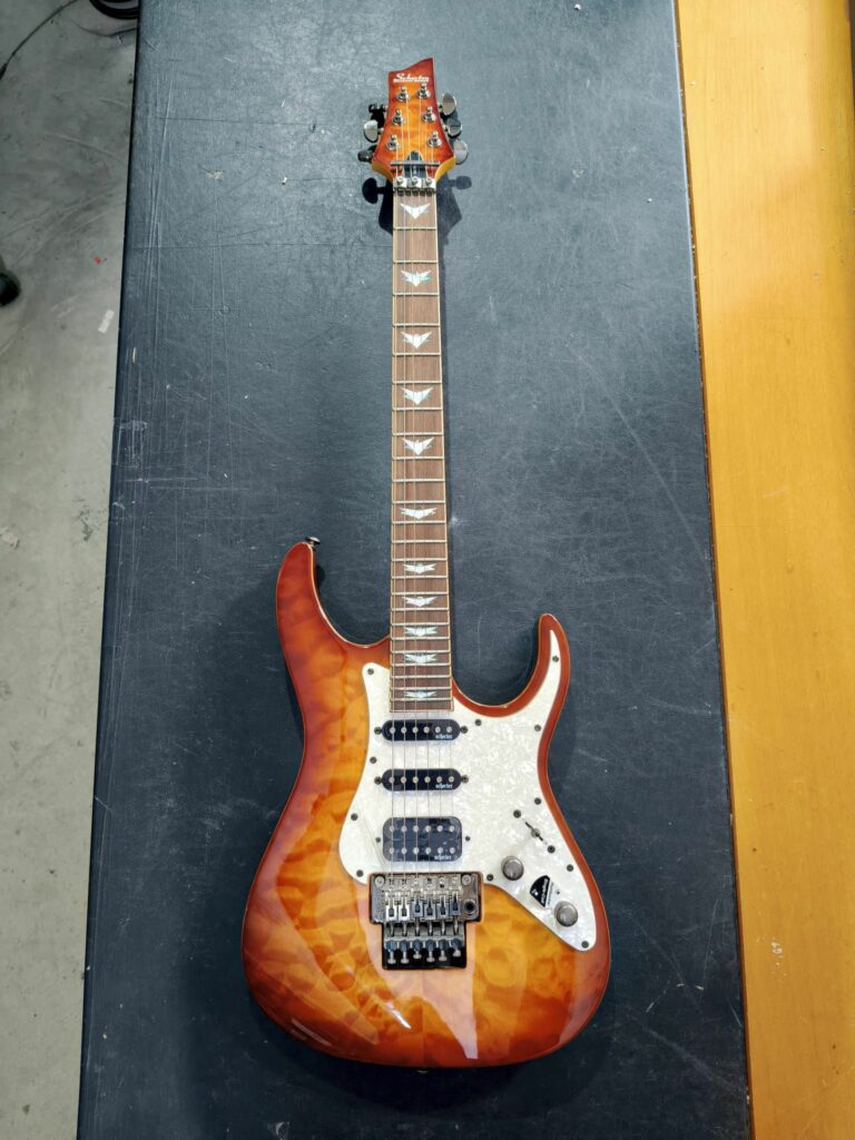 Schecter Banshee Extreme 6 FR Floyd Rose Superstrat - possibilità di permuta