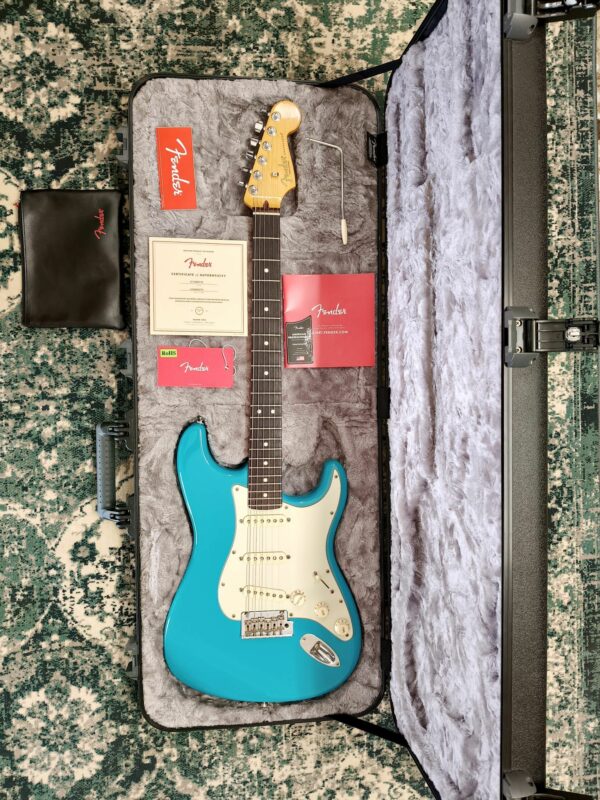 Fender American Professional II Stratocaster Miami Blue RW - possibile permuta