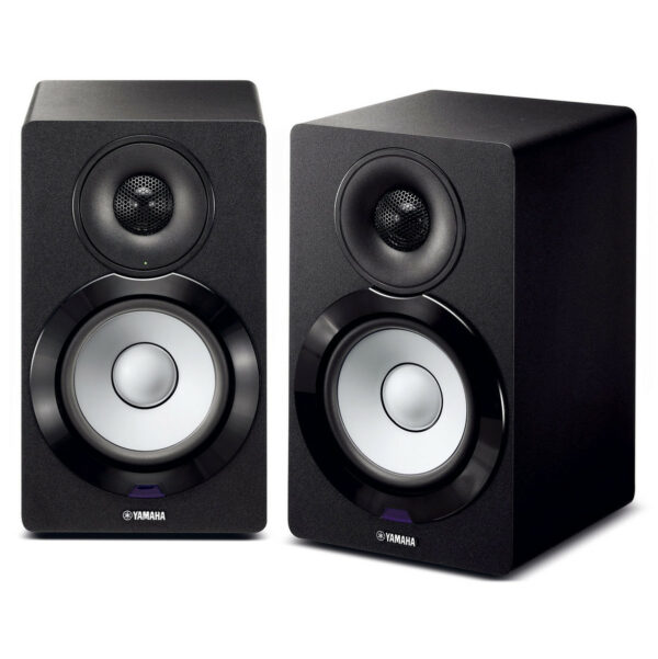 alt="Yamaha MusicCast NX-N500 monitor attivo da scaffale nero con DAC USB e streaming wireless"