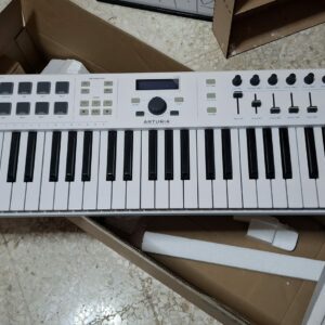 Arturia KeyLab 61 Essential – Controller MIDI 61 Tasti | Possibile permuta